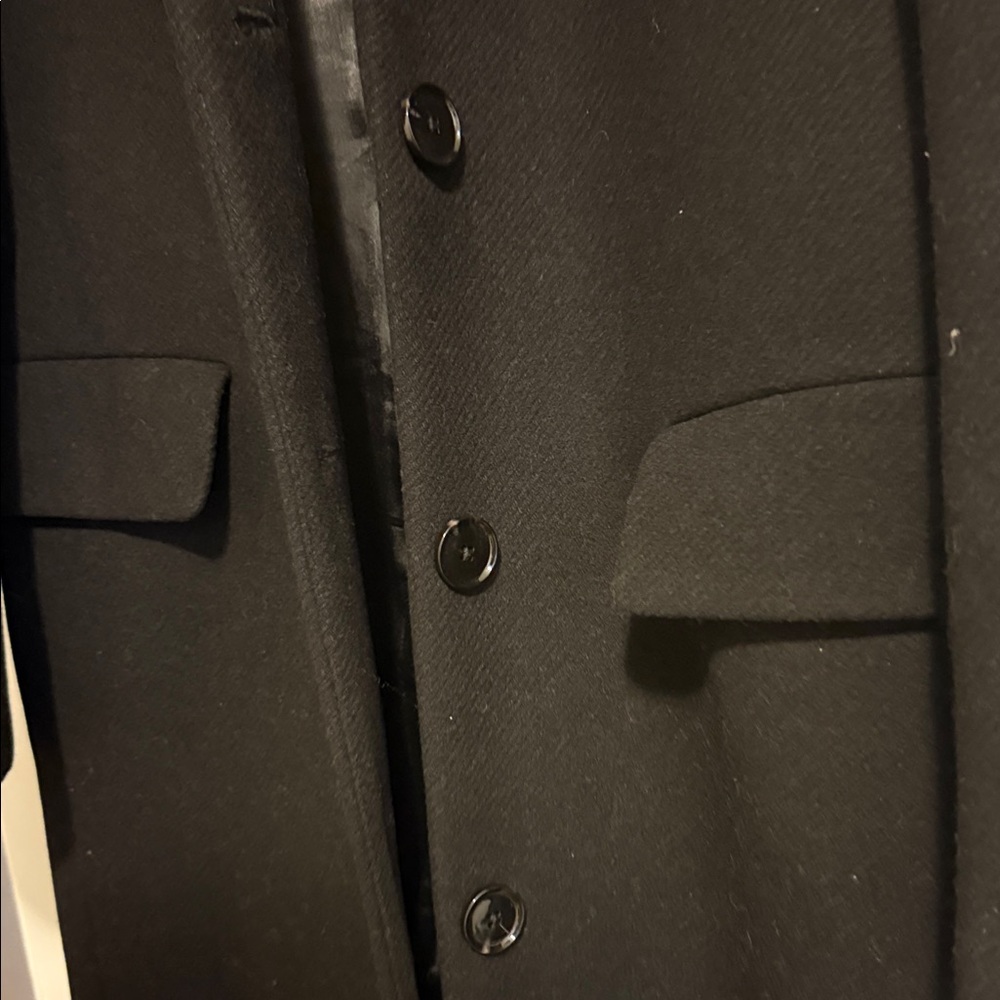 Elegant Black Women's Coat from MANGO - Picture 3 of 16